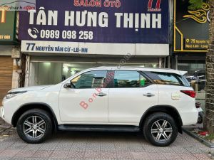 Xe Toyota Fortuner 2.4G 4x2 AT 2019