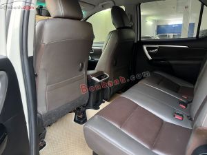 Xe Toyota Fortuner 2.4G 4x2 AT 2019