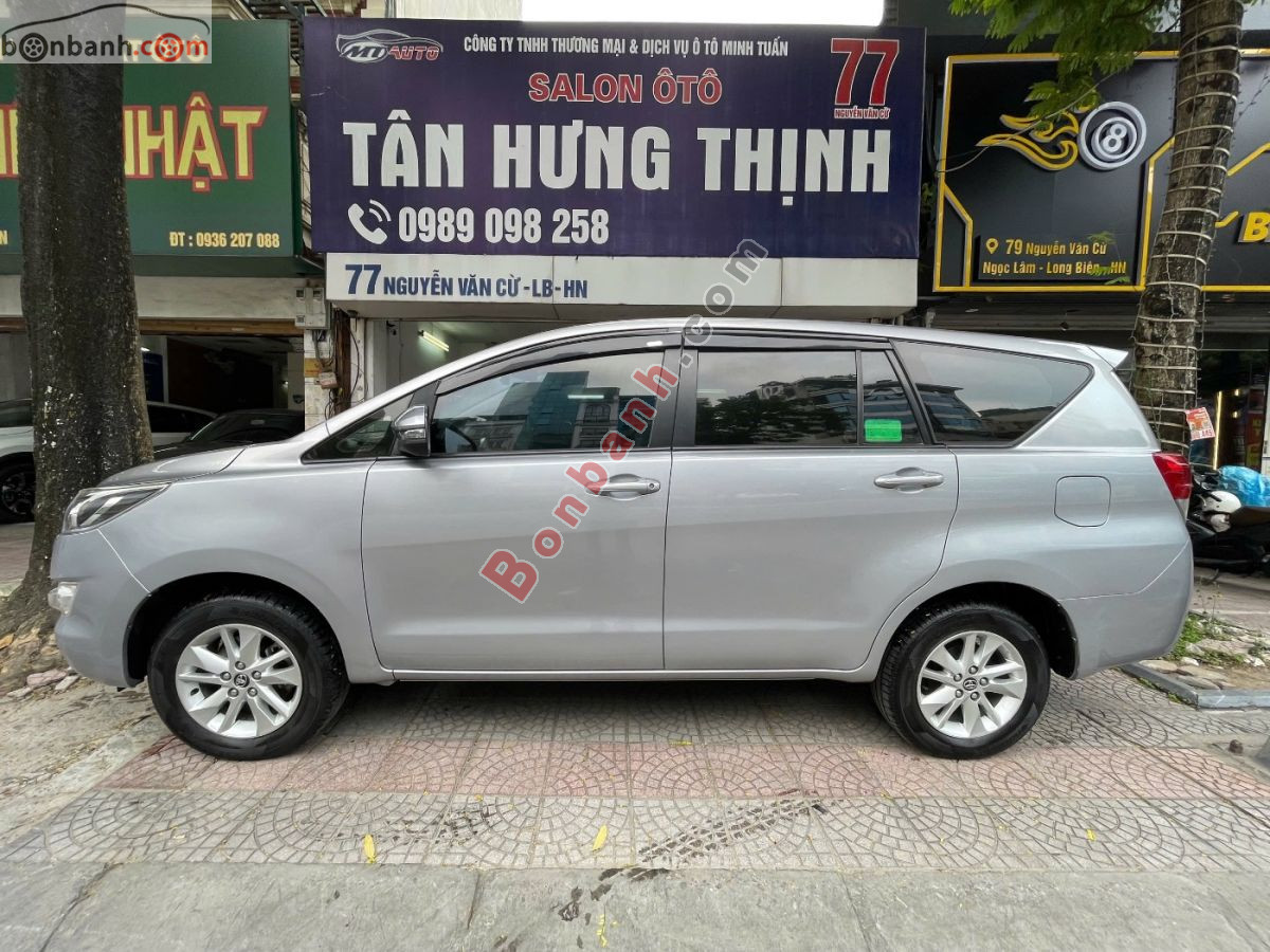 Toyota Innova 2.0E 2019