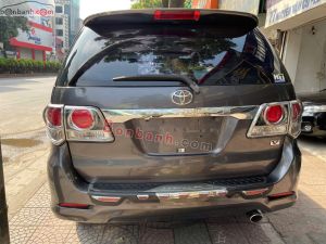 Xe Toyota Fortuner 2.7V 4X2 AT 2016