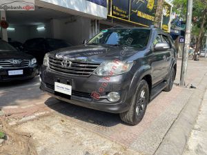 Xe Toyota Fortuner 2.7V 4X2 AT 2016