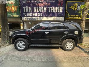 Xe Toyota Fortuner 2.7V 4x4 AT 2014