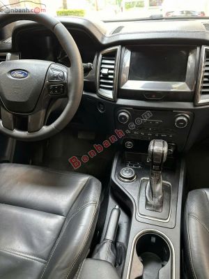 Xe Ford Everest Titanium 2.0L 4x4 AT 2018