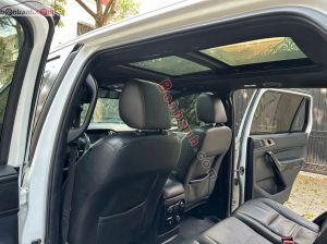 Xe Ford Everest Titanium 2.0L 4x4 AT 2018