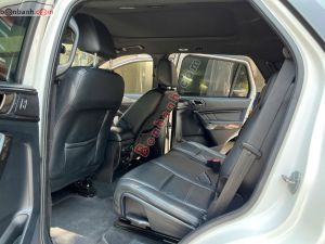 Xe Ford Everest Titanium 2.0L 4x4 AT 2018