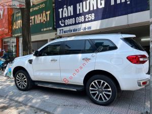 Xe Ford Everest Titanium 2.0L 4x4 AT 2018