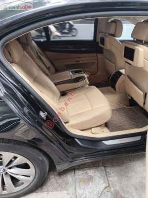 Xe BMW 7 Series 730Li 2011