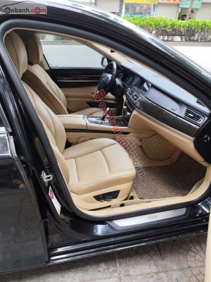 Xe BMW 7 Series 730Li 2011