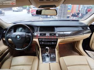 Xe BMW 7 Series 730Li 2011
