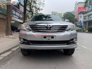 Xe Toyota Fortuner 2.7V 4x2 AT 2015