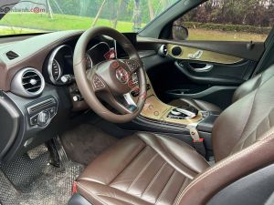 Xe Mercedes Benz GLC 250 4Matic 2017
