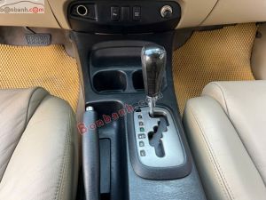 Xe Toyota Fortuner 2.7V 4x2 AT 2015
