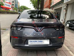 Xe VinFast Lux A 2.0 Premium 2.0 AT 2020
