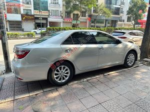 Xe Toyota Camry 2.0E 2015
