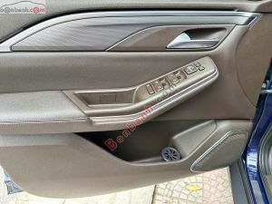 Xe VinFast Lux SA 2.0 Base 2.0 AT 2021