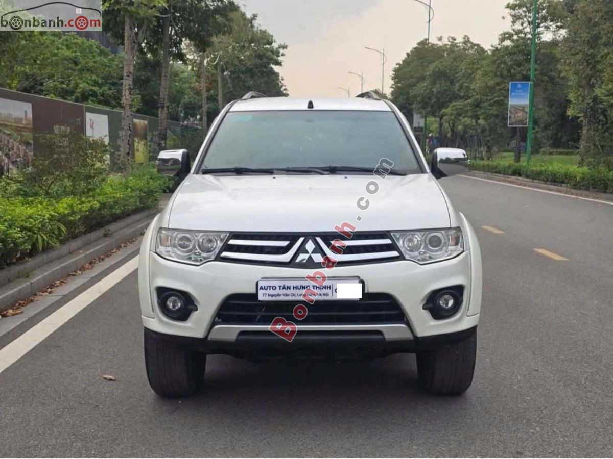 Xe Mitsubishi Pajero Sport 3.0G 4x4 AT 2015