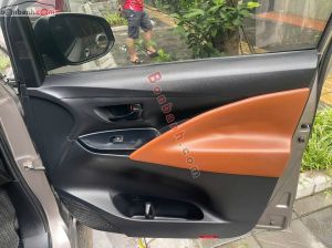 Xe Toyota Innova 2.0E 2016